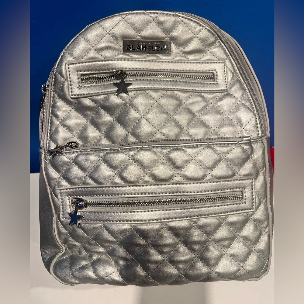 GLAMGLOW Silver Backpack
